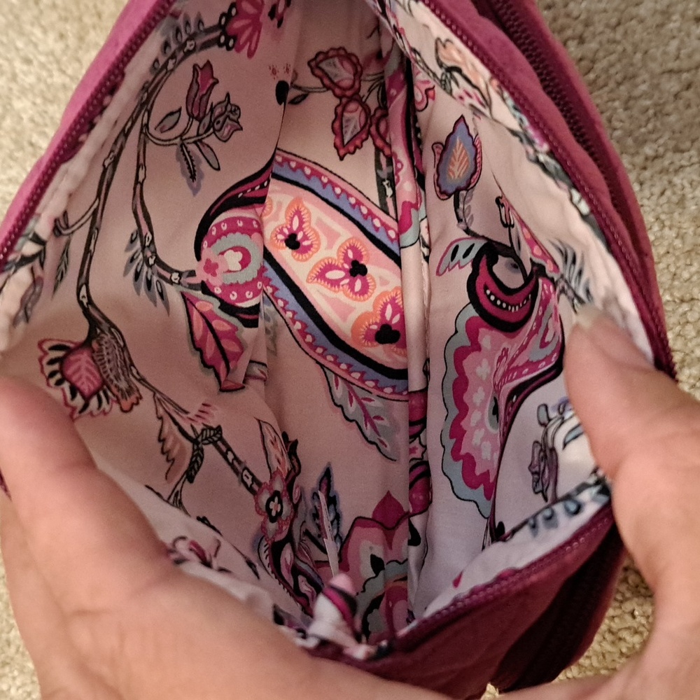 Vera Bradley conpact organizer - Picture 5 of 6